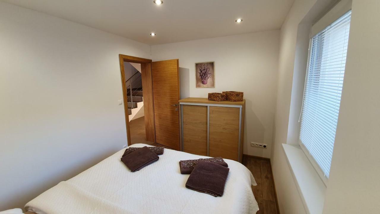 Chaty Krusetnica S Luxusnym Privatnym Wellness Екстериор снимка